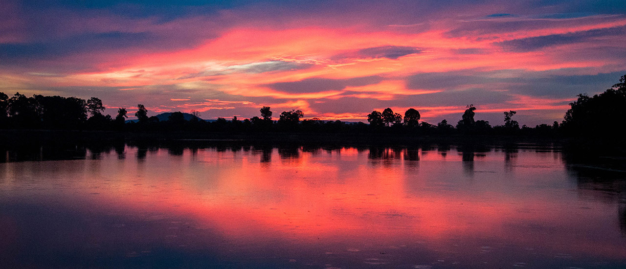 Sunrise at Srah Srang jquery carousel